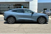 $32975 : Ford Mustang Mach-E 2024 Pre thumbnail