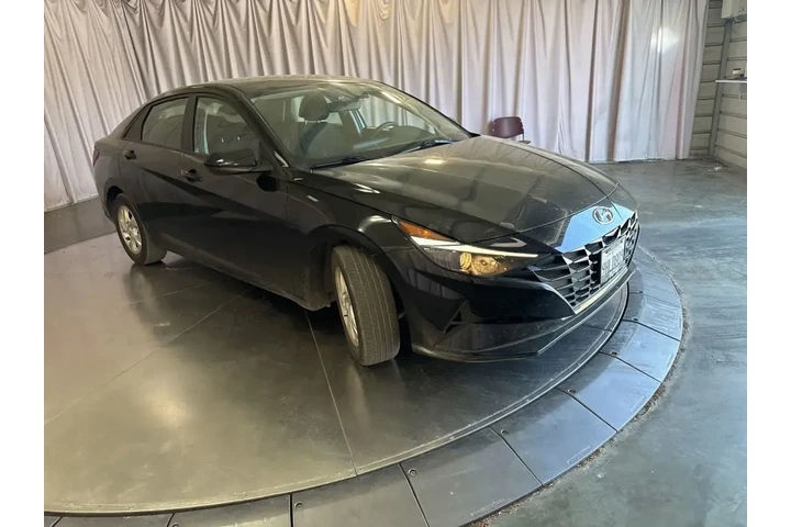 $18999 : Hyundai ELANTRA 2023 SE 4dr image 2