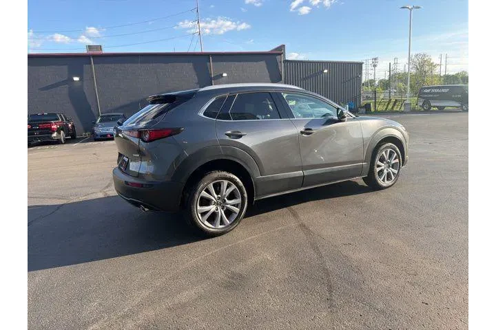 $27980 : Mazda CX-30 2023 AWD 2.5 S P image 6