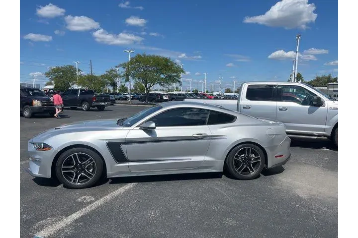 $16314 : Ford Mustang 2018 EcoBoost P image 10