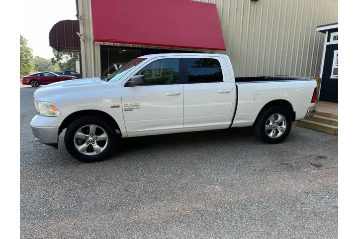 $18999 : 2020 RAM 1500 Classic SLT image 9