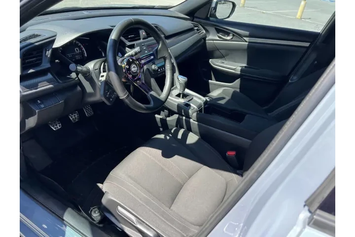 $12900 : 2017 Civic Sport image 9