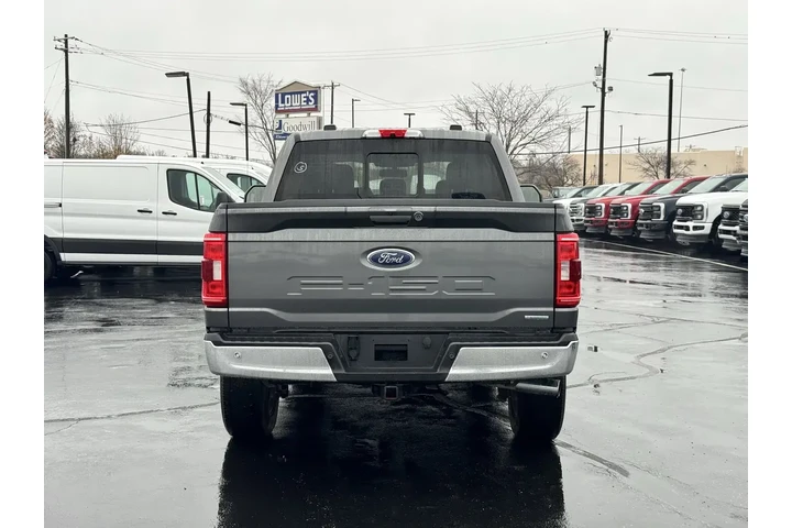 $39997 : Ford F-150 2022 4x4 XLT 4dr image 5