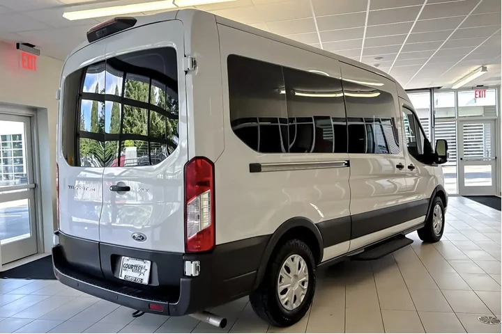 $28495 : Ford Transit 2023 350 XL 3dr image 4