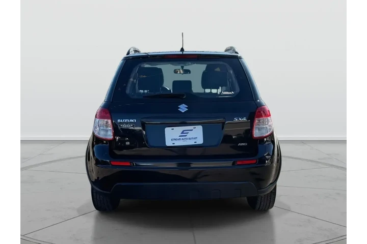 $6998 : Suzuki SX4 Crossover 2011 AW image 4