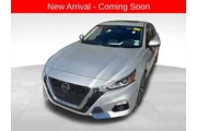 $15866 : Nissan Altima 2020 2.5 SV 4d thumbnail