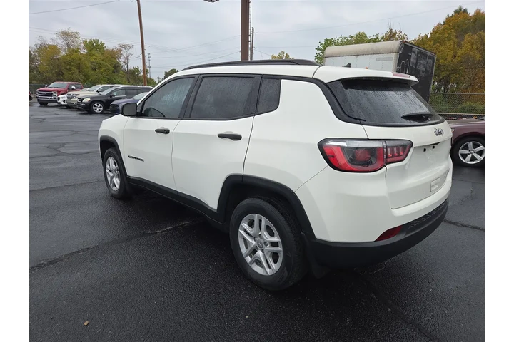 $11750 : 2018 Compass Sport FWD image 3
