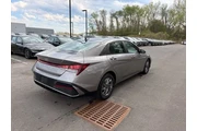 $18900 : Hyundai ELANTRA 2024 SEL 4dr thumbnail