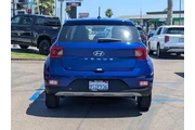 $18773 : Hyundai VENUE 2025 SE 4dr Cr thumbnail