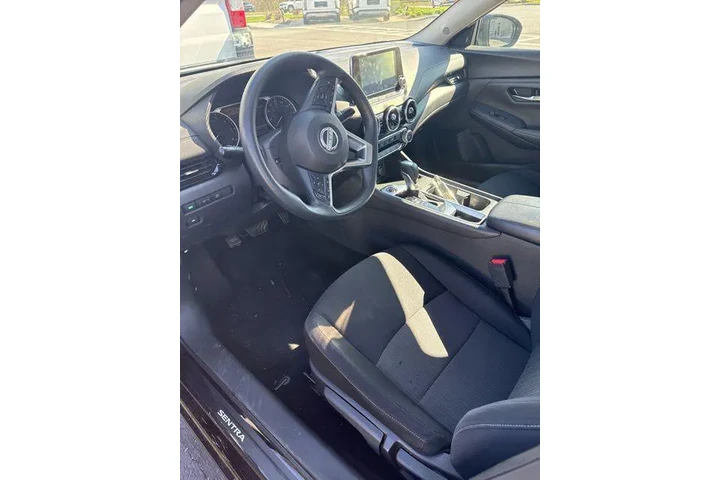 $19990 : Nissan Sentra 2024 SV 4dr Se image 5