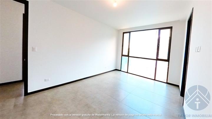 $325000 : Apartamento zona 15 San Lazaro image 4