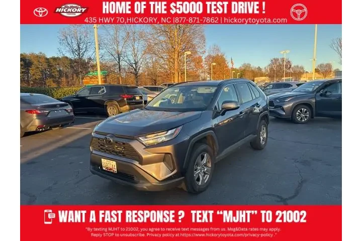$26109 : Toyota RAV4 2024 XLE 4dr SUV image 1