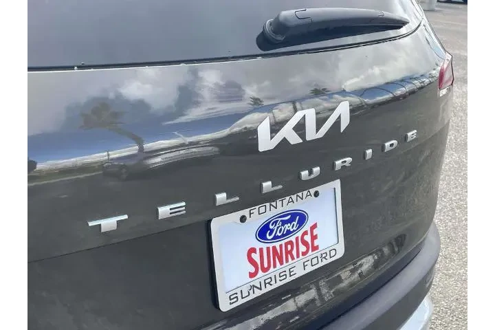 $28600 : Kia Telluride 2022 EX 4dr SU image 6