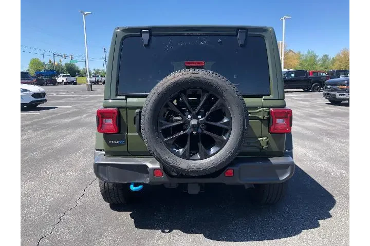 $31991 : Jeep Wrangler Unlimited 2021 image 4