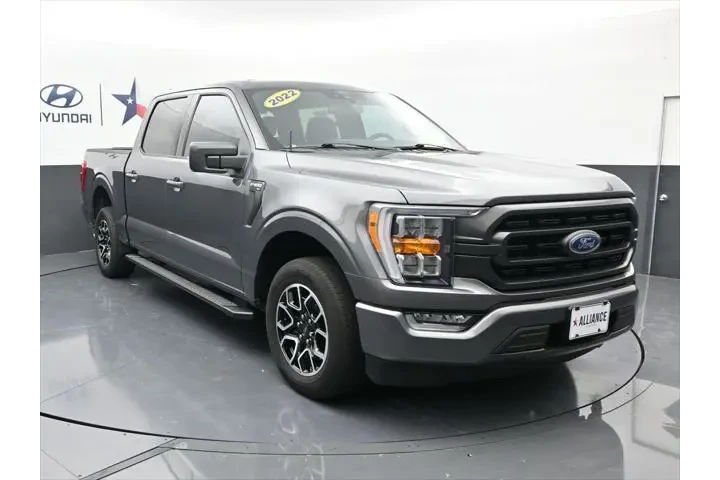 $36488 : Ford F-150 2022 4x2 XLT 4dr image 3
