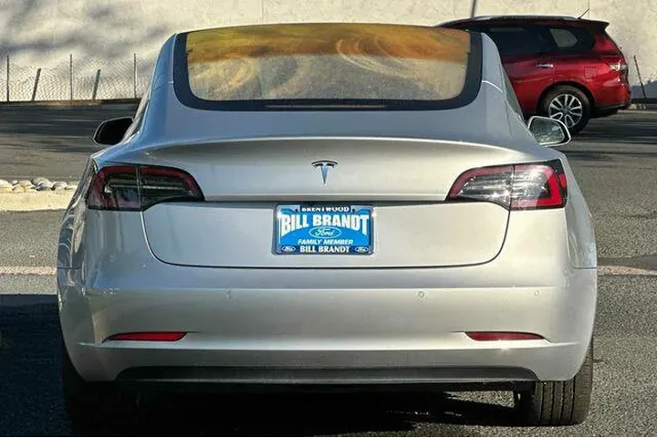 $19959 : Tesla Model 3 2018 Mid Range image 8