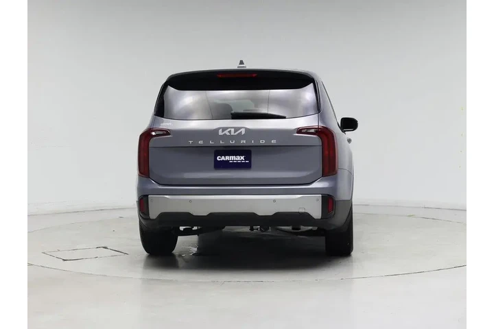 $29998 : Kia Telluride 2023 LX 4dr SU image 6