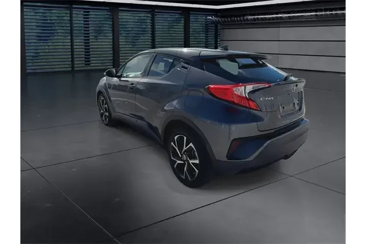 $22788 : Toyota C-HR 2021 XLE 4dr Cro image 6