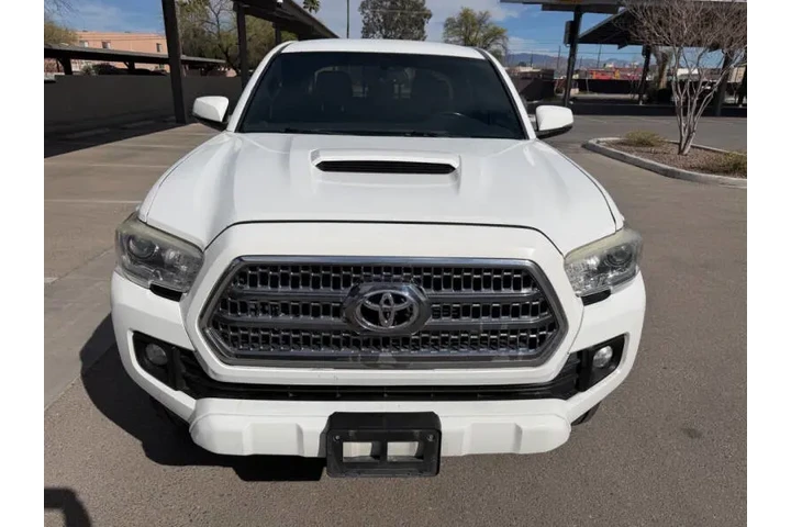 $19995 : 2017 Tacoma TRD Sport image 7