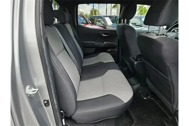 $36990 : Toyota Tacoma 2023 4x2 TRD S image 8
