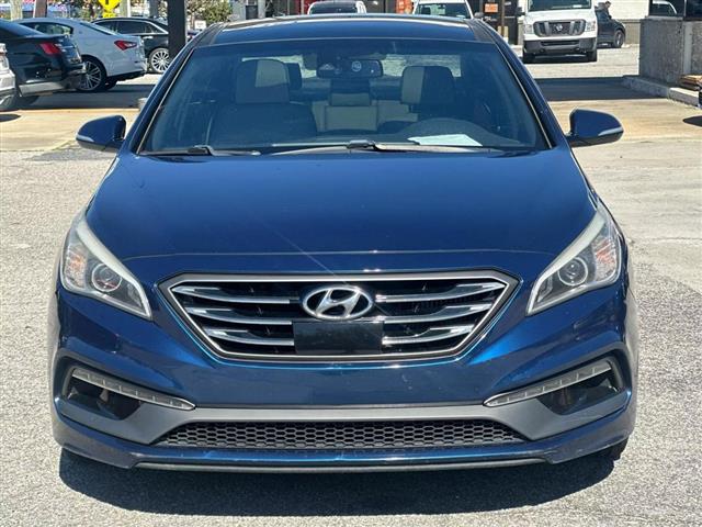 $13990 : 2017 HYUNDAI SONATA image 1