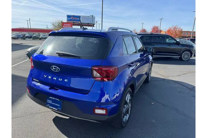 $18750 : Hyundai VENUE 2023 Limited 4 image 9