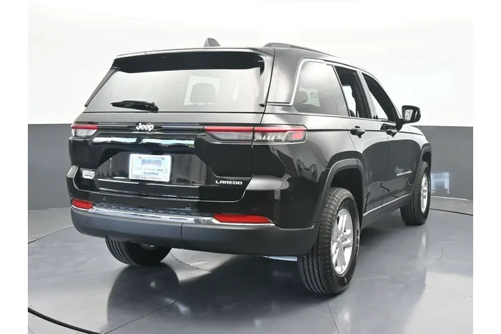 $29995 : Jeep Grand Cherokee 2025 4x2 image 5