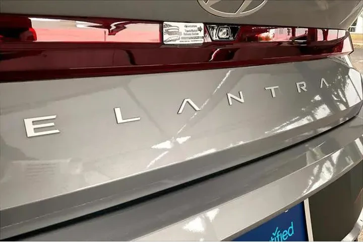 $22912 : Hyundai ELANTRA 2025 SEL Spo image 10