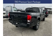 $28991 : Toyota Tacoma 2019 4x4 TRD S thumbnail