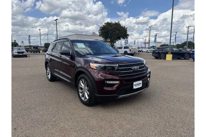 $27753 : 2022 Explorer XLT image 6