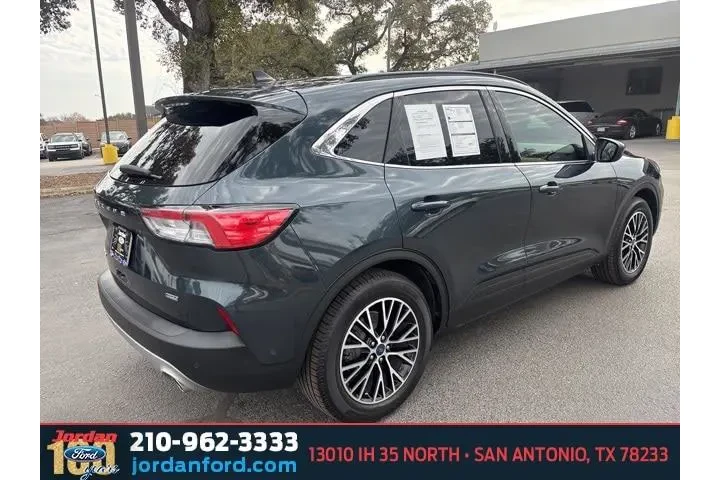 $20031 : Ford Escape Plug-In Hybrid 2 image 6