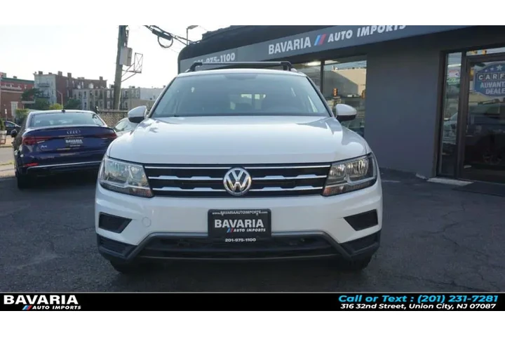 $11895 : 2018 Tiguan 2.0T SE 4MOTION image 2