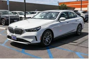 $39588 : BMW i5 2024 eDrive40 4dr Sed thumbnail