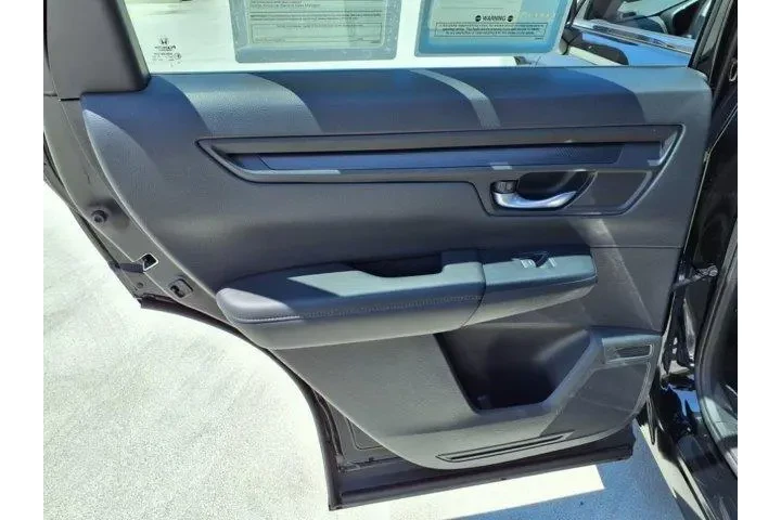 $26799 : Honda CR-V 2023 LX 4dr SUV image 8