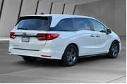 $23500 : Honda Odyssey 2022 EX 4dr Mi thumbnail