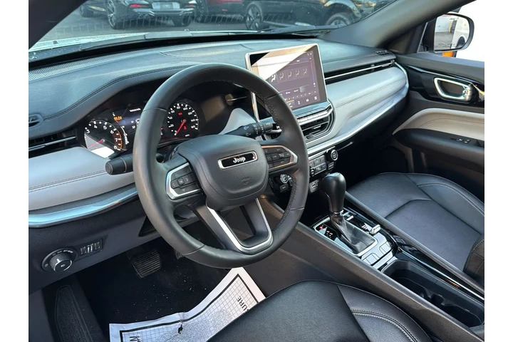$23990 : Jeep Compass 2025 4x4 Limite image 10
