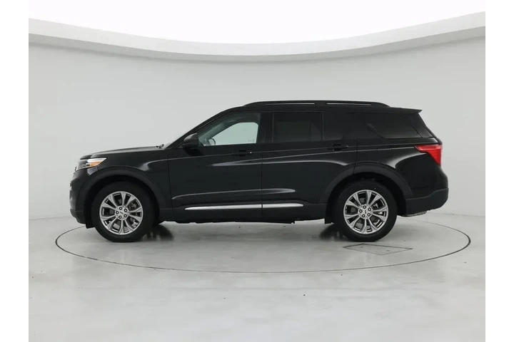 $29998 : Ford Explorer 2021 AWD XLT 4 image 3