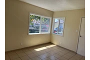$1700 : 1Recamana Duplex Renta Compton thumbnail