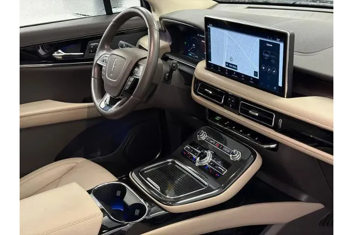 $38500 : Lincoln Nautilus 2023 AWD Re image 10