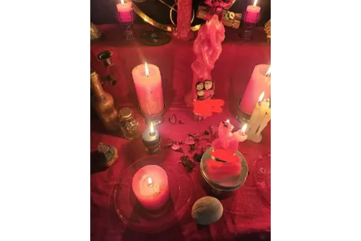 🔮 MARIA SANTOS 🔮 image 1