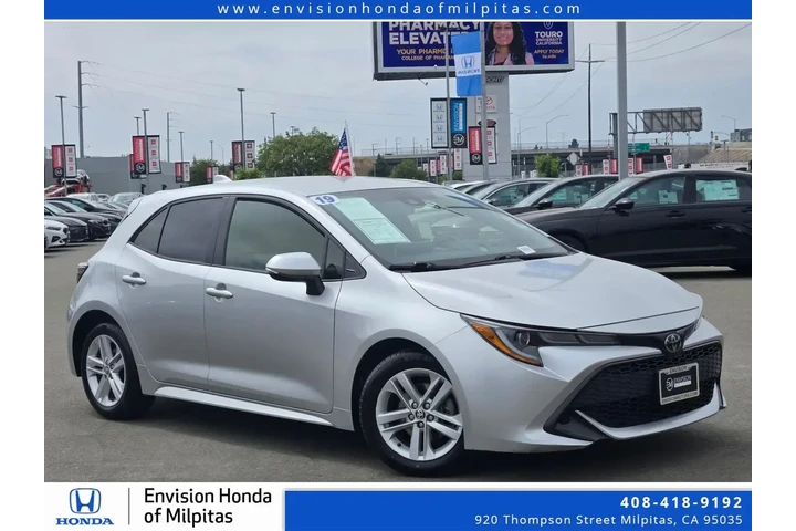 $22888 : Toyota Corolla Hatchback 201 image 1
