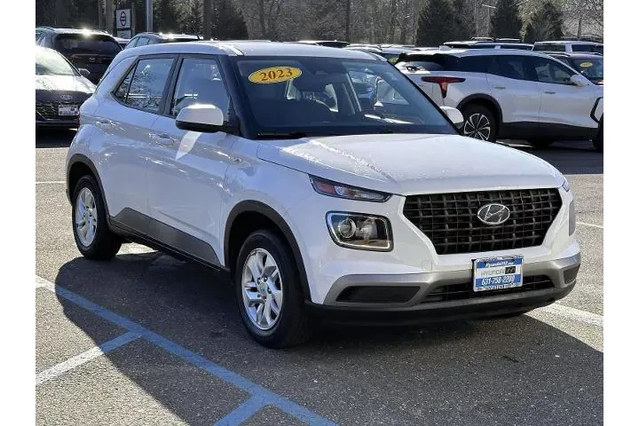 $15999 : Hyundai VENUE 2023 SE 4dr Cr image 5