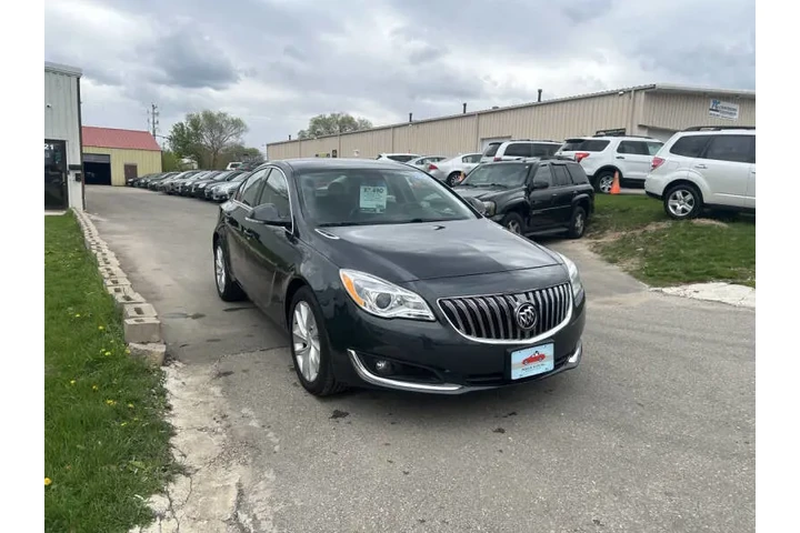 $7490 : 2016 Regal image 9