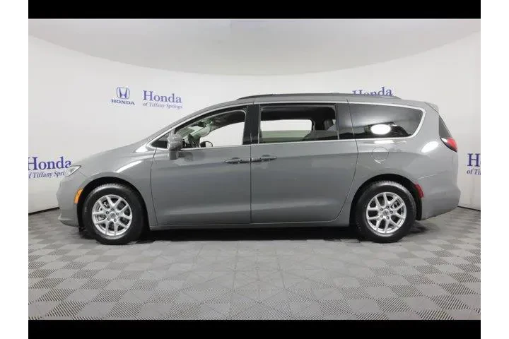$23875 : Chrysler Pacifica 2022 Touri image 4