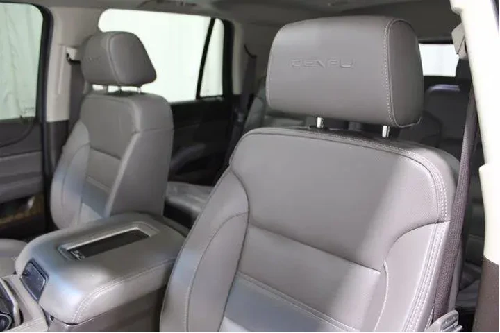 $39982 : GMC Yukon 2019 4x4 Denali 4d image 5