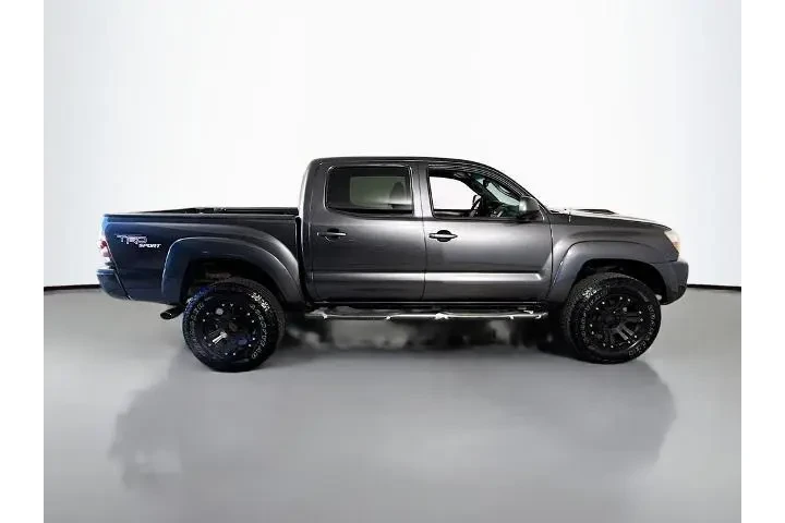 $16500 : Toyota Tacoma 2011 4x4 V6 4d image 8