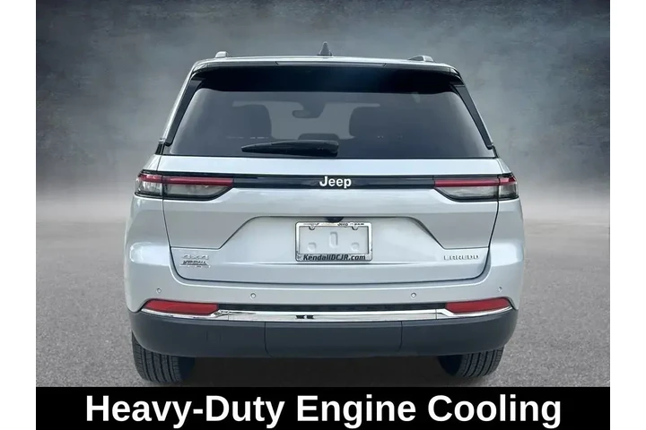 $30996 : Jeep Grand Cherokee 2024 4x4 image 8