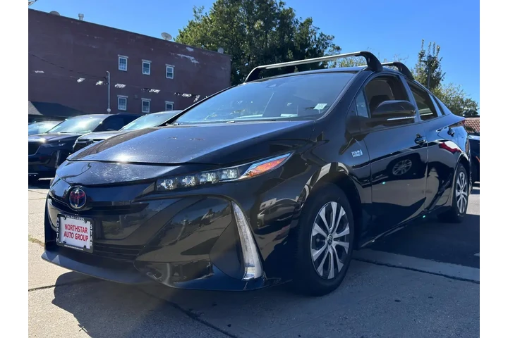 $19895 : Toyota Prius Prime 2021 LE 4 image 1