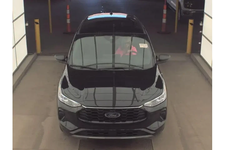 $23599 : Ford Escape 2024 AWD ST-Line image 1