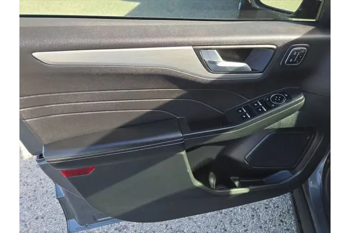 $22892 : Ford Escape Hybrid 2023 Plat image 9